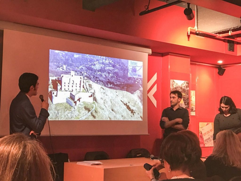 Presentazione alla Feltrinelli di Genova