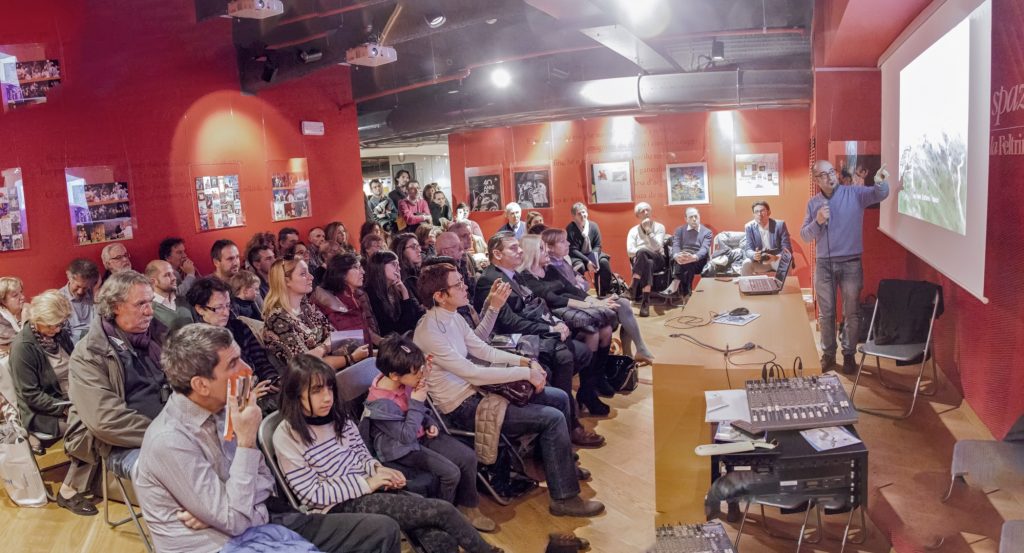 Presentazione alla Feltrinelli di Genova