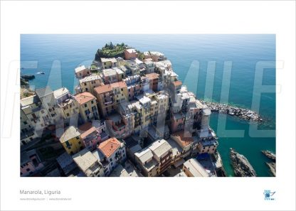 Poster Manarola 3, 30x40 cm - Fotografia aerea di Drone Genova